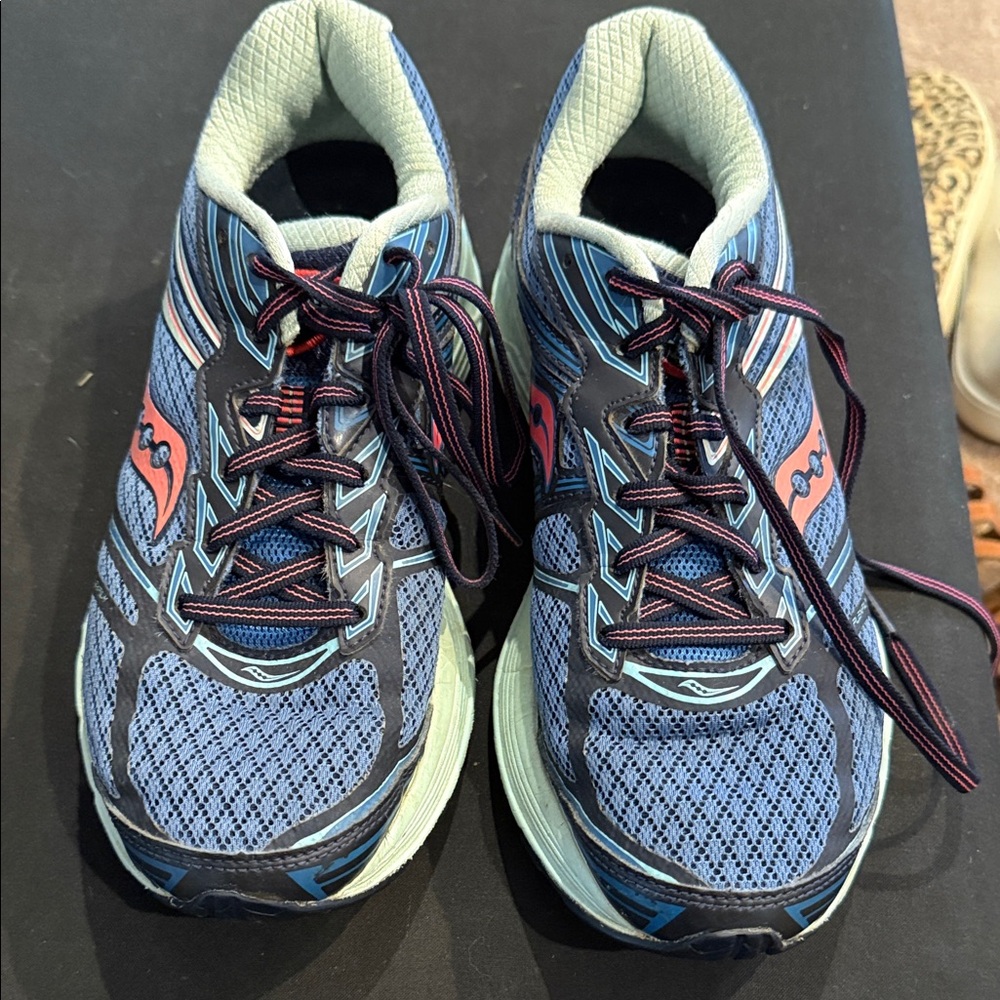 Saucony Navy and Teal Athletic Sneakers